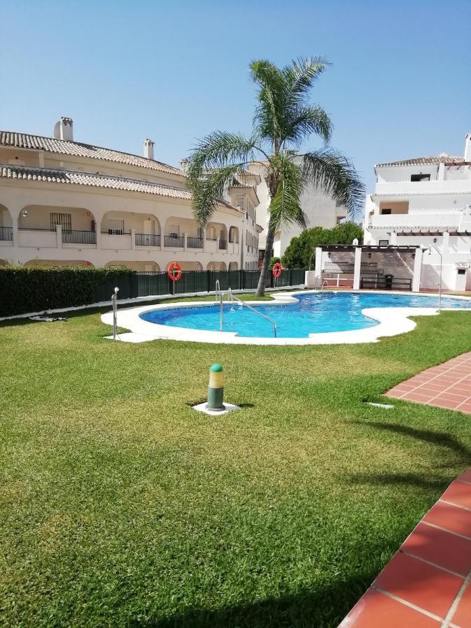 Апартаменты Casa Pueblo Torrequebrada Бенальмадена Экстерьер фото